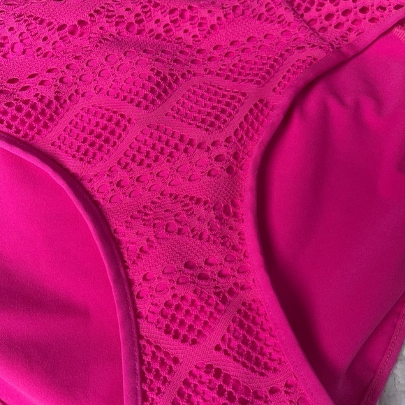 Freya pink bikini bottom small - Picture 1 of 2